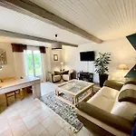 Maison Dans Le Sud Avec Piscine Chauffee - Midoon Guest