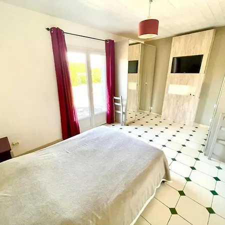 Maison Dans Le Sud Avec Piscine Chauffee - Midoon Guest * Tillac